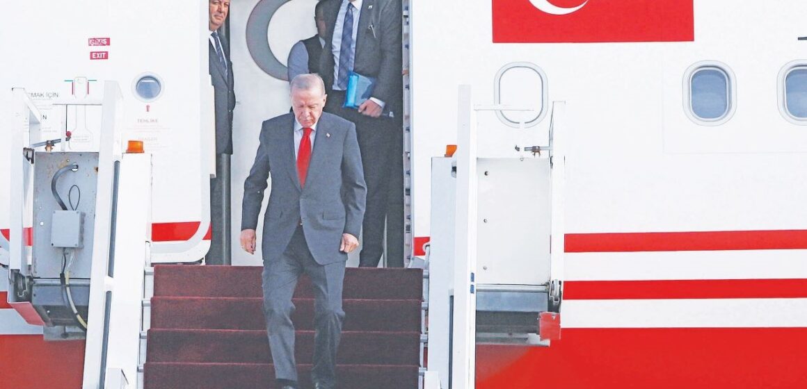 Τα επεκτατικά τσαλιμάκια του Ερντογάν και η σιωπή του Μητσοτάκη Τα επεκτατικά τσαλιμάκια του Ερντογάν και η σιωπή του Μητσοτάκη