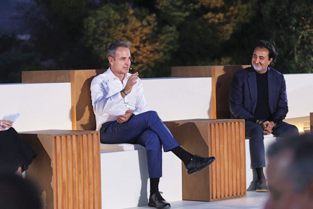 Στιγμιότυπο από την παρουσία του πρωθυπουργού στο πλαίσιο της εκδήλωσης της Endeavor Greece