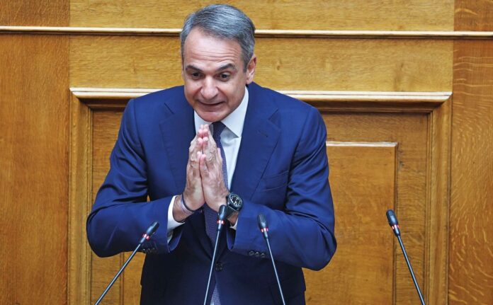 mitsotakis_vouli Ο Κυριάκος Μητσοτάκης στο βήμα της Βουλής