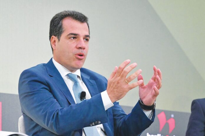plevris16 Ο υπουργός Μετανάστευσης Θάνος Πλεύρης