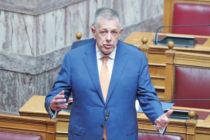 O υφυπουργός Υποδομών, Νίκος Ταχιάος